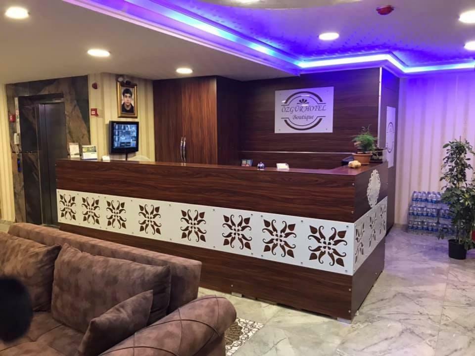 Oezguer Hotel Antalya Exterior photo